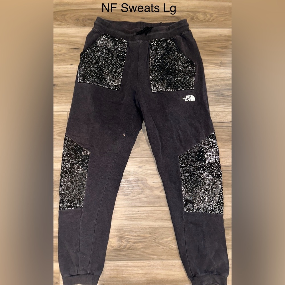 Women’s North Face Sweatpants Large